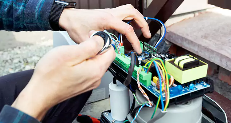 Automatic Driveway Gate Repair in Princeton, FL