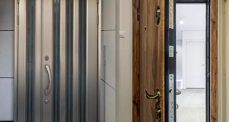 Burglar Proof Front Door Repair in Princeton, FL