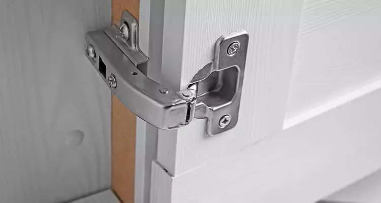 Shower Door Hinge Replacement in Princeton, FL