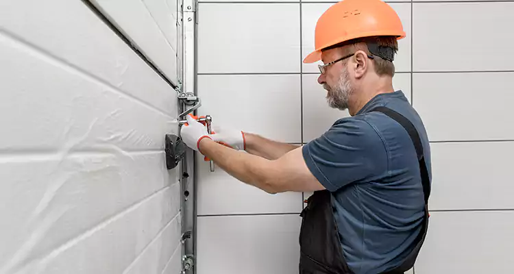 Emergency Garage Door Repair in Princeton, FL