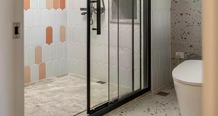 Sliding Shower Door Repair in Princeton, FL