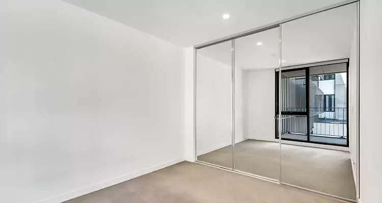 Why Homeowners Choose Us for Sliding Mirror Door Replacement in Princeton, FL