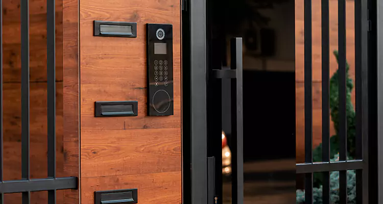 Automatic Door Maintenance in Princeton, FL