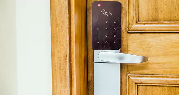 Keyless Hotel Door Locks Repair in Princeton, FL