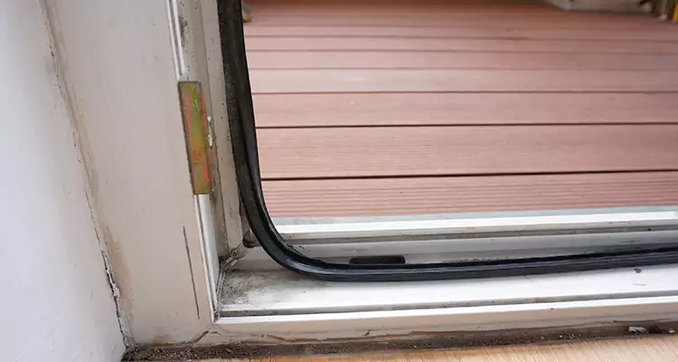 Repair Patio Doors Leaking at Bottom in Princeton, FL