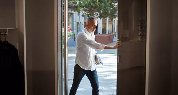 Track Cleaning and Repair for Stuck Doors in Princeton, FL