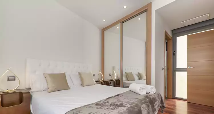 Sliding Wardrobe Door Mirror Replacement in Princeton, FL